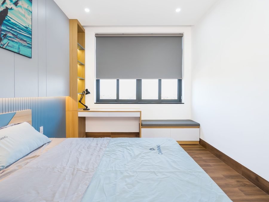 Roller Blackout instalado en dormitorio